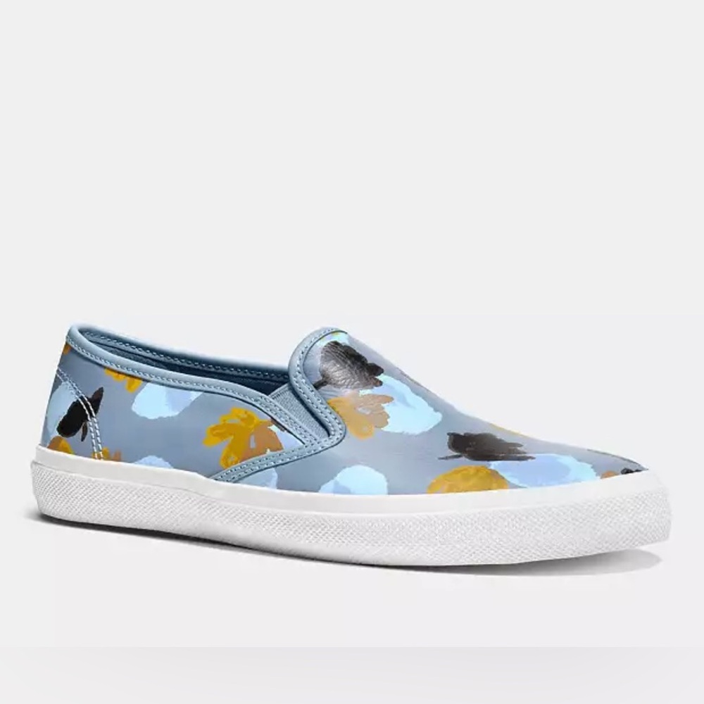 Coach Women blue floral Sneakers.. Size 7.5